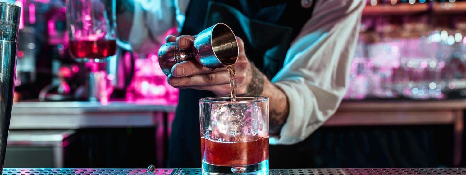 Bartender in Apron E-Liquid.